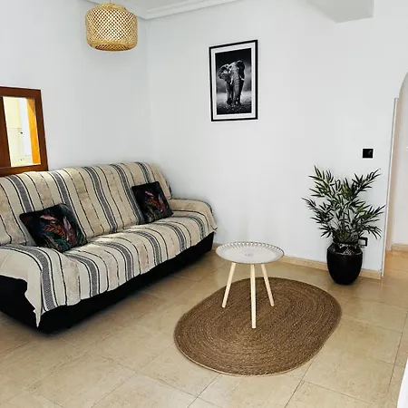 Apartment Comfort And An Ideal Location! Cordoba